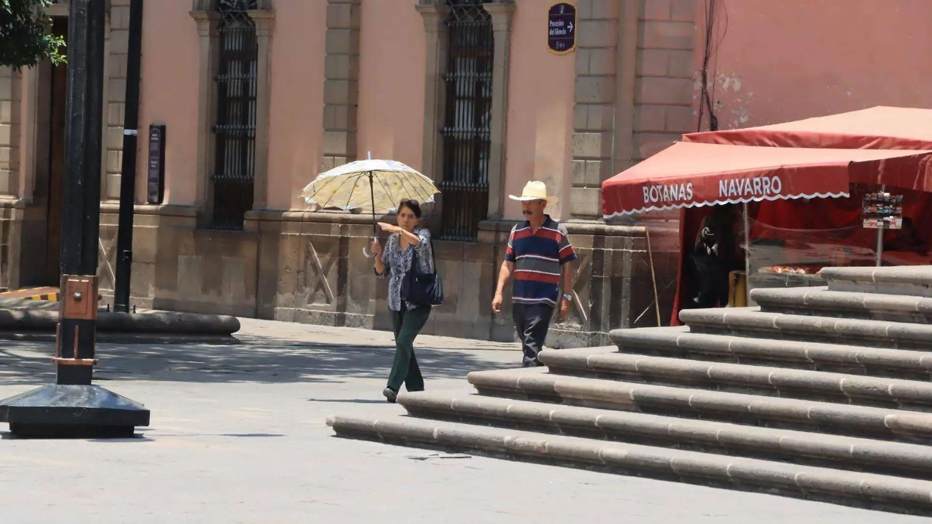 tercera ola onda de calor en SLP 3